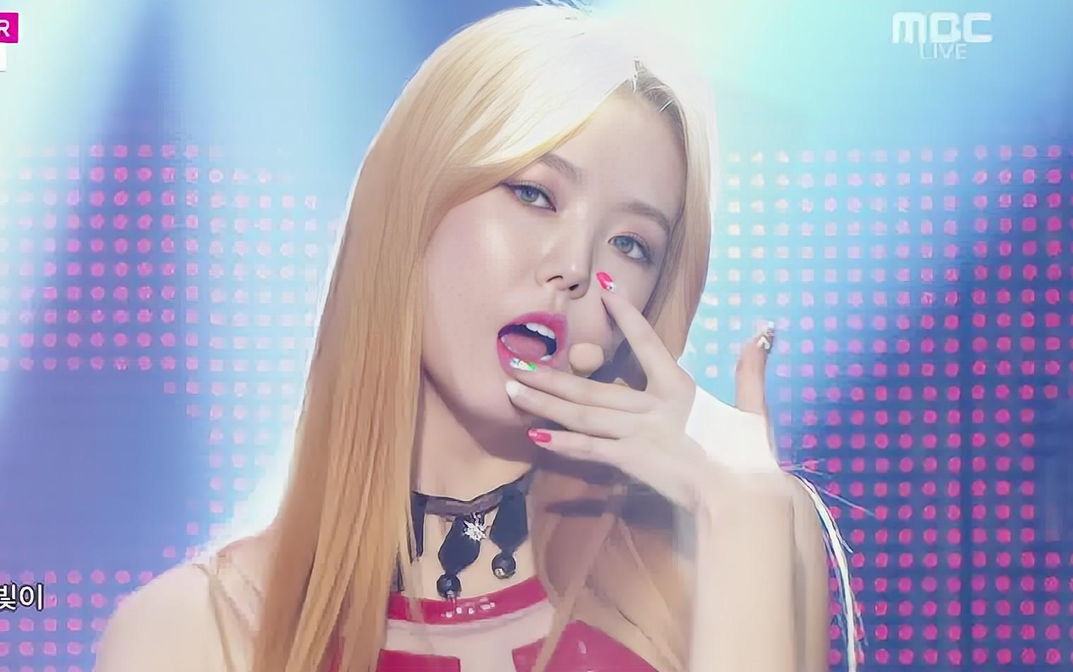 [图]Dal★Shabet - Joker (150418 MBC Music Core)