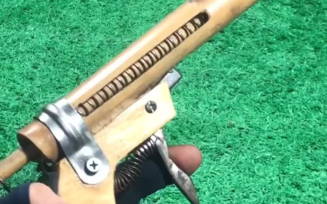 弹弓发射器玩具枪