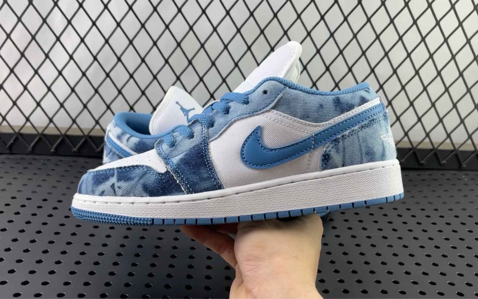 aj1low低帮新牛仔白蓝dm8947100尺码35539市售最高品质每一个配色均