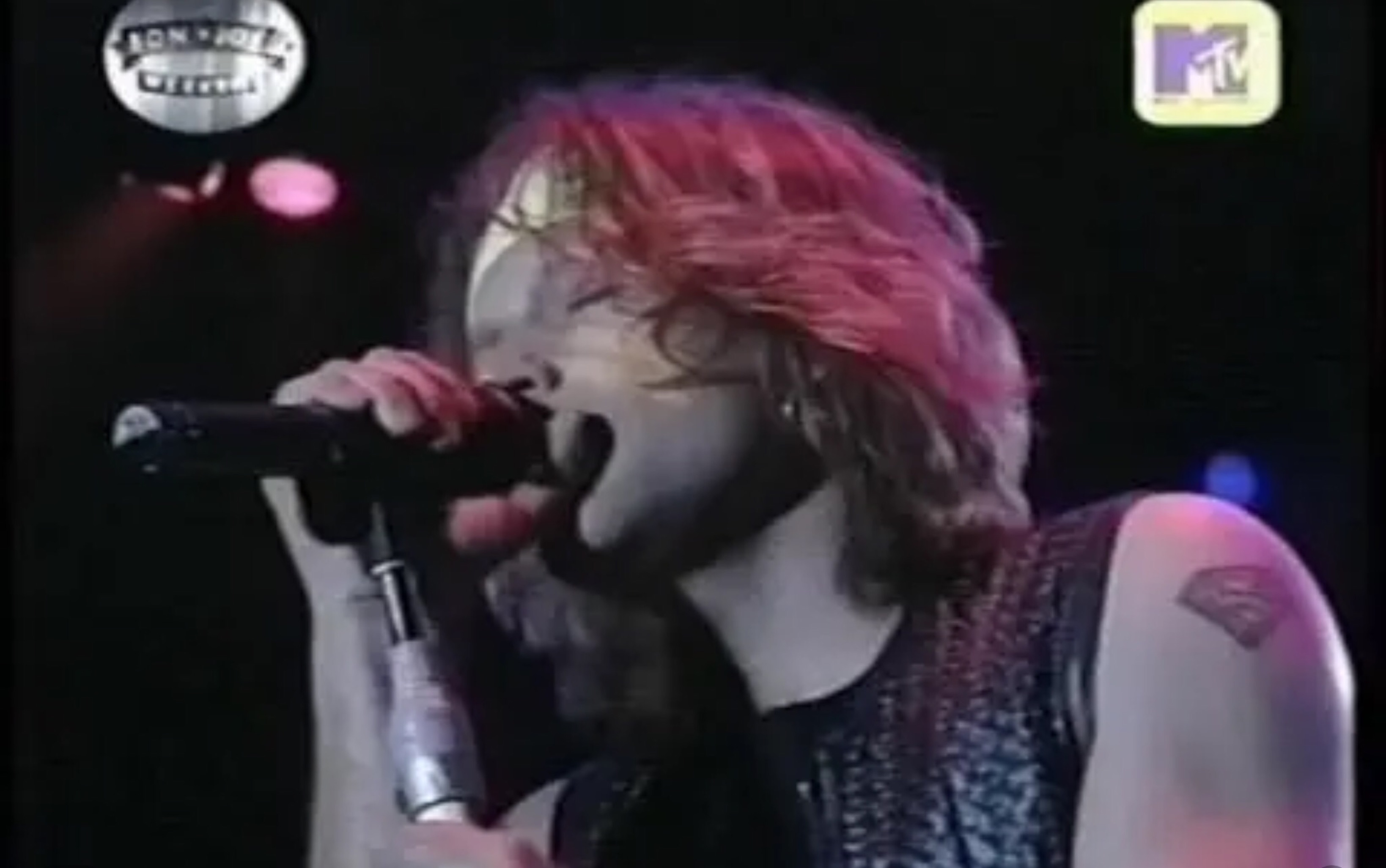 [图]Bon jovi 《You give love a bad name》1995.Germany live