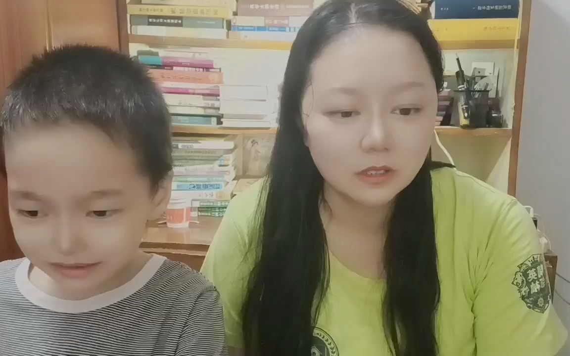 [图]和崽崽一起读童谣《第一行诗》幼儿诗词儿歌朗诵启蒙