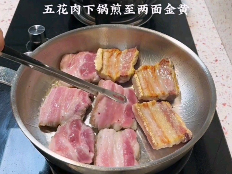 馋嘴包做的梅干菜焖肉太香了比扣肉简单又好吃!哔哩哔哩bilibili