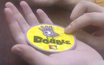 DOBBLE!中秋节最适合的娱(SI)乐(BI)桌游!没异性的就过来玩把!哔哩哔哩bilibili