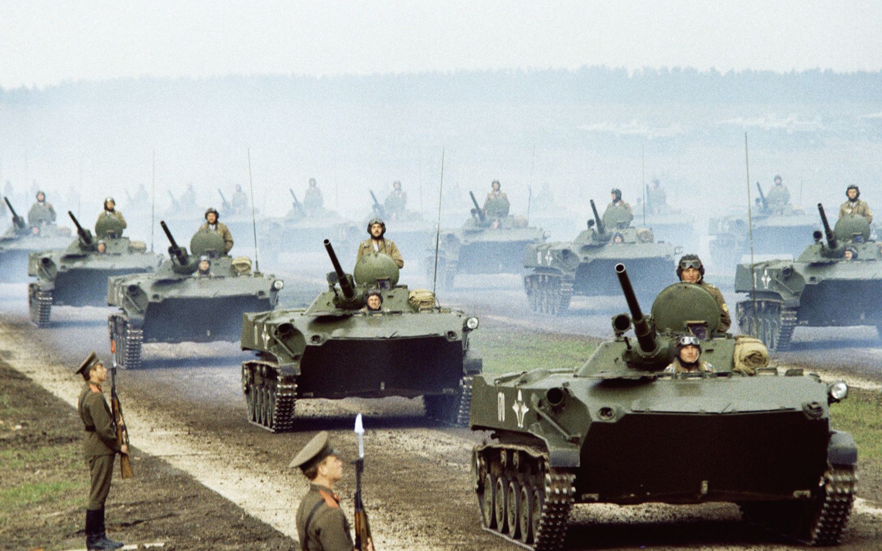 完整记录—世界最大军事演习"西方81"