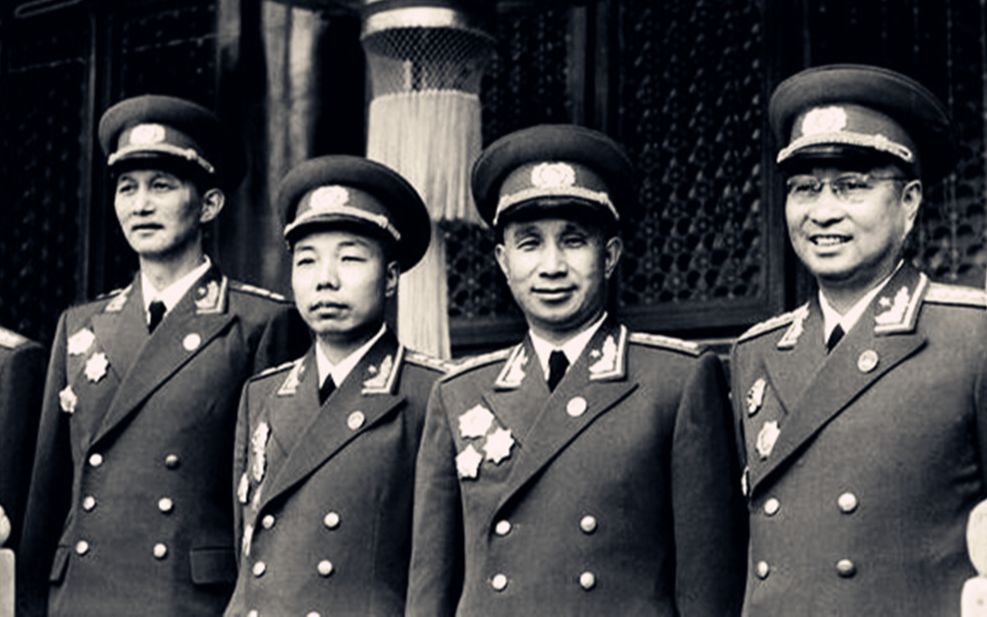 1955年授衔时,粟裕战功赫赫,为何十大元帅军衔榜上无名?