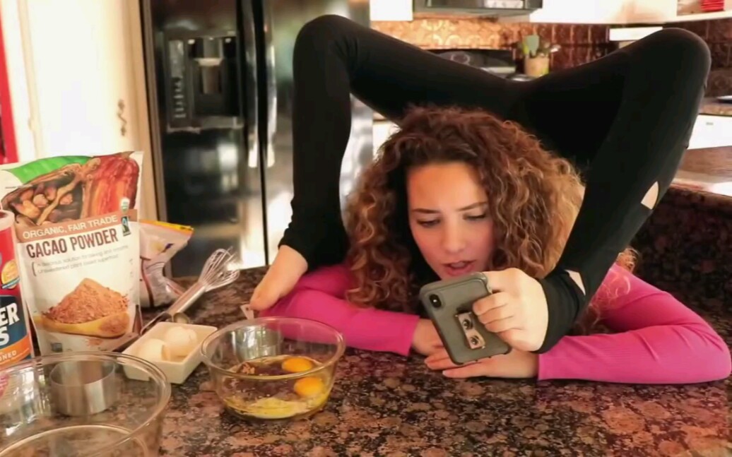 Sofie Dossi feet  soles compilation哔哩哔哩bilibili