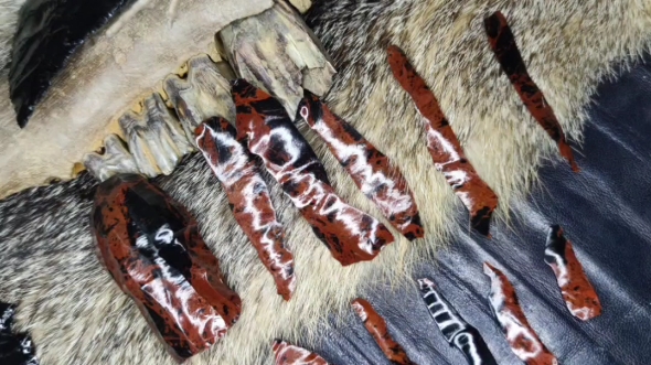 试做了一下细石叶 石核,石器时代古人使用的工具.