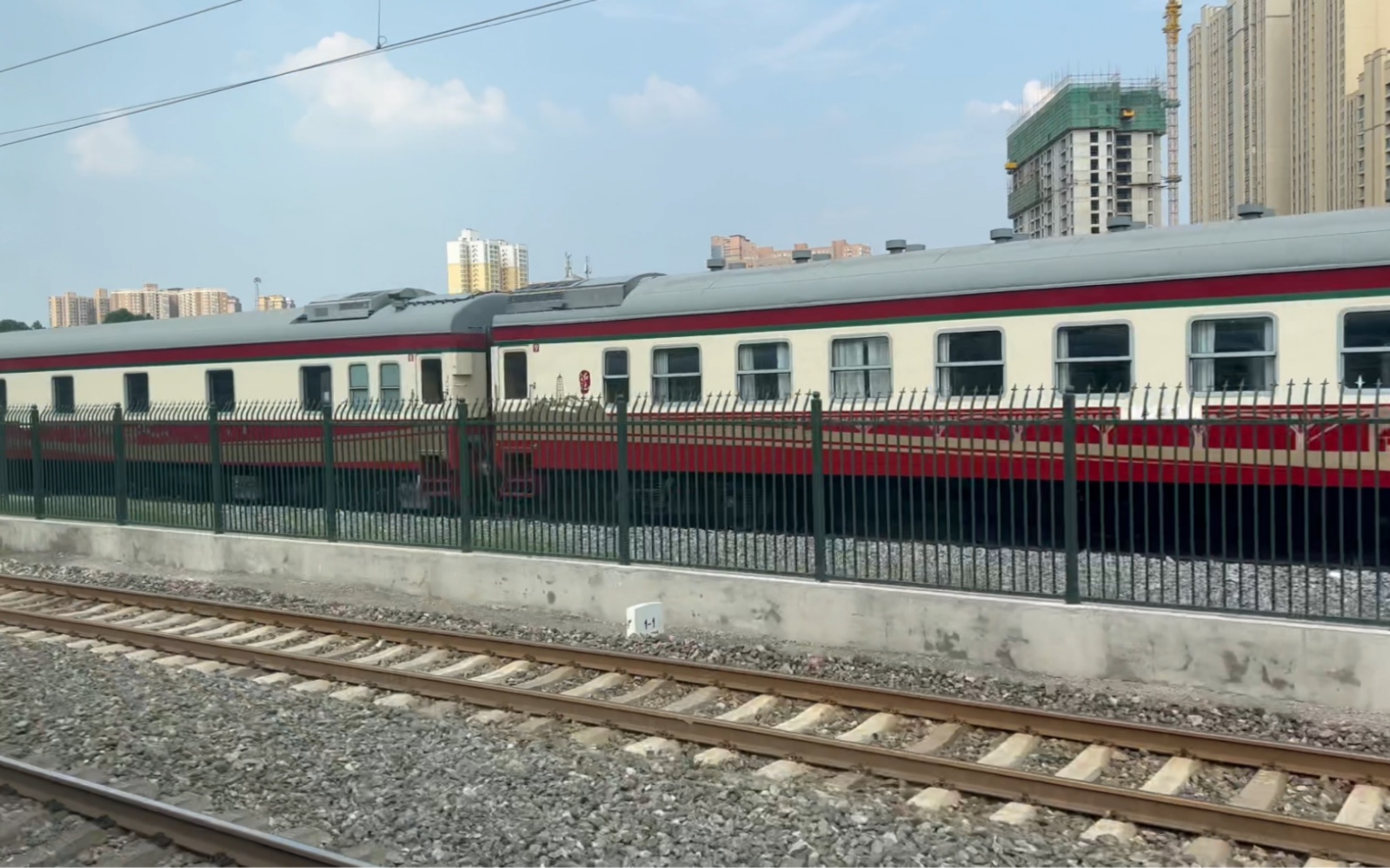 西安铁路局延安号文化旅游列车