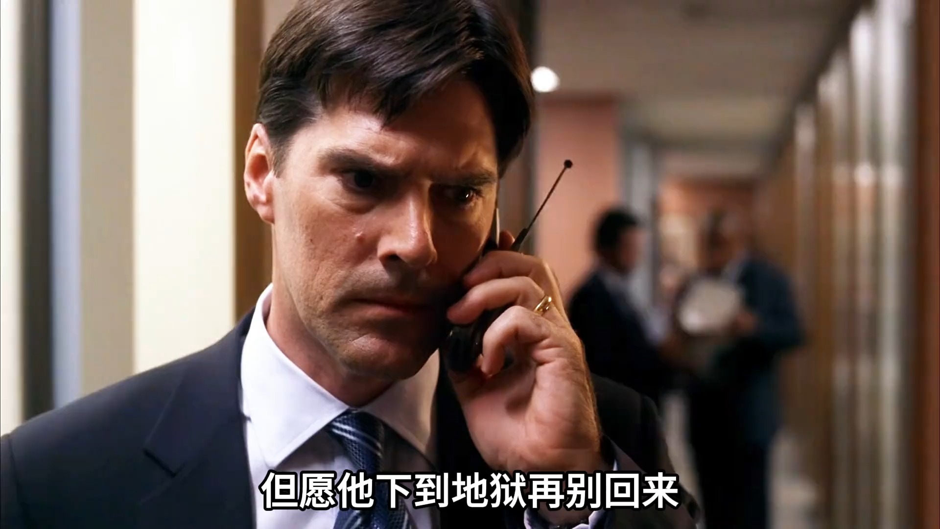 警方认为的自杀案竟是残忍谋杀案,高分美剧《犯罪心理》