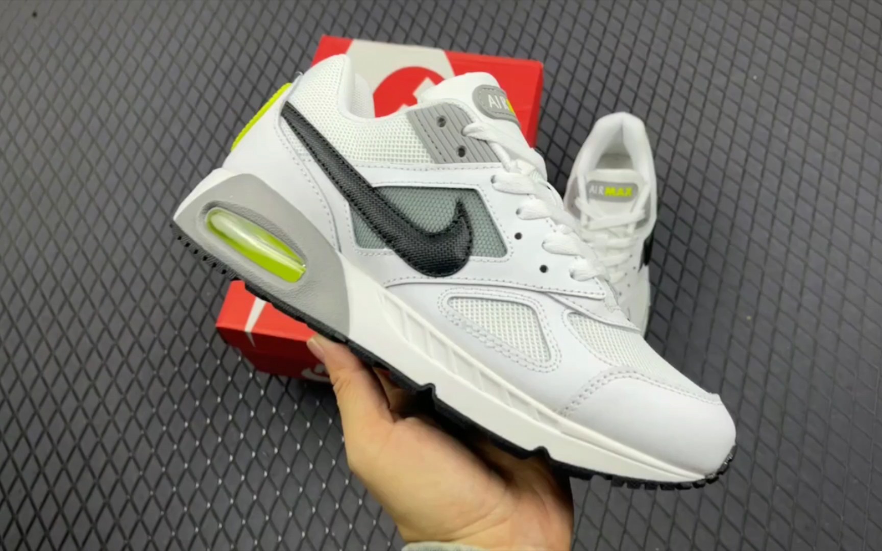 05]耐克 nike air max ivo 耐克网面复古气垫跑鞋 #选用网眼鞋面,脚感