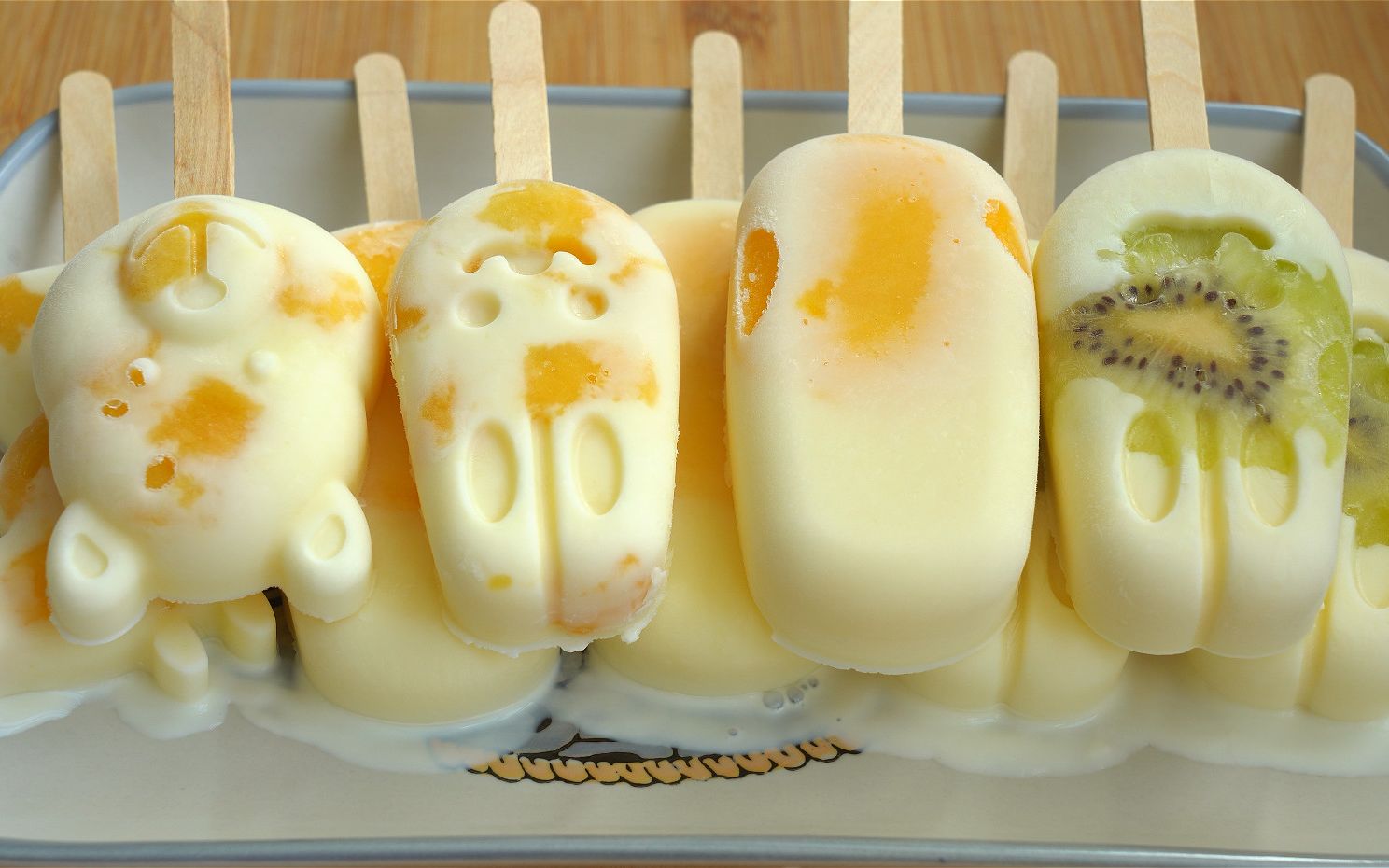 水果冰淇淋怎么做_水果冰淇淋的做法_文子的美食每刻_豆果美食