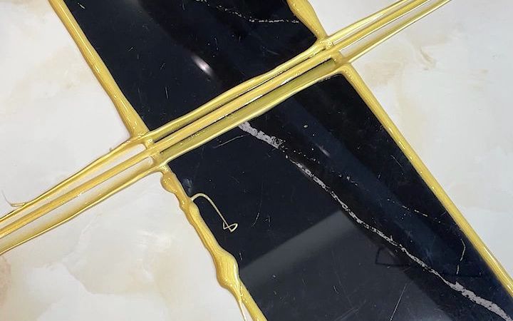 暖色波导线瓷砖美缝香槟金施工,你喜欢吗?