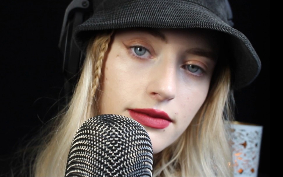 pattingyourfacewiththissoftbrushuntilyoufallasleep