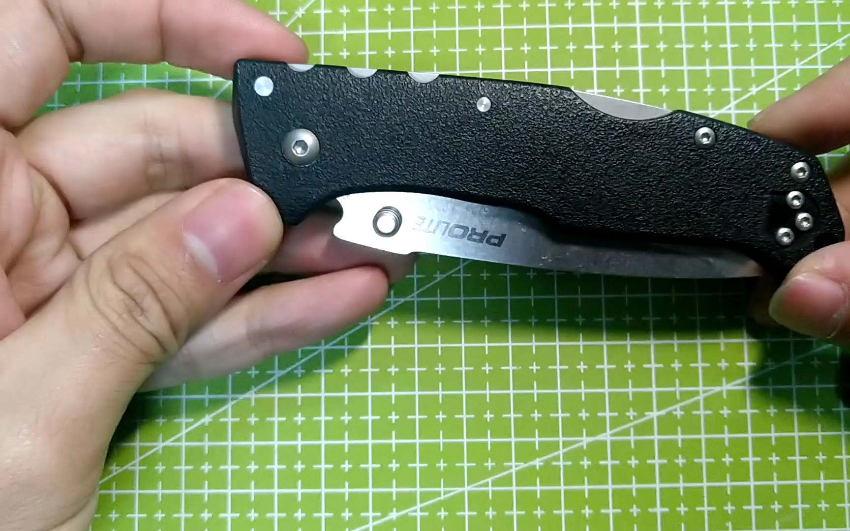 面具男说刀冷钢白武士折刀