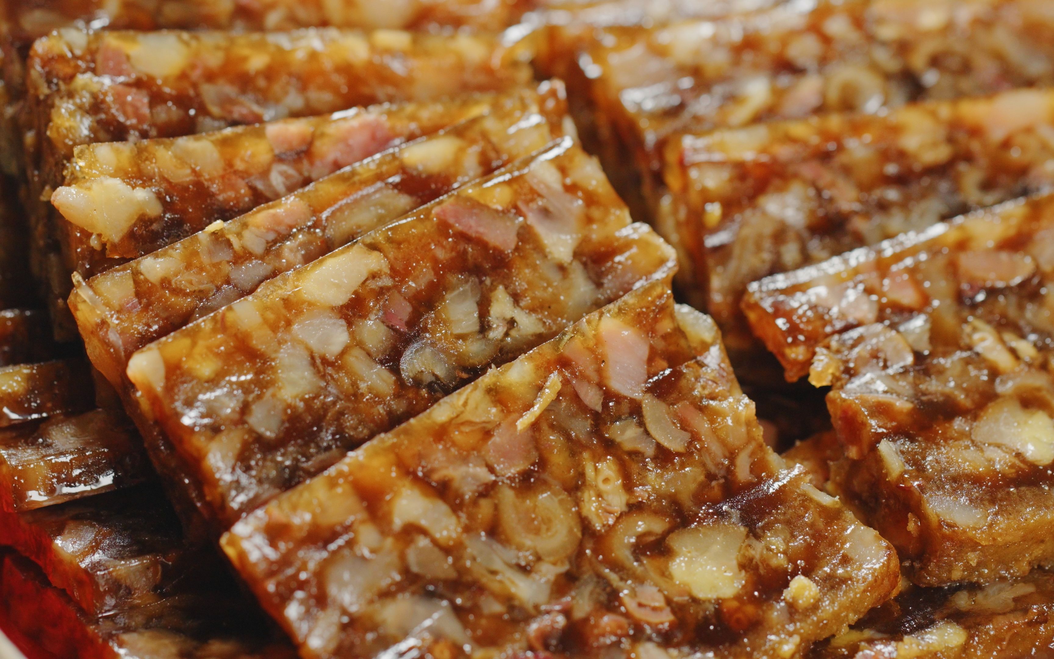 修房子太累了,今天去牧场做一顿牦牛蹄冻补补,做出来软糯q弹超级好吃