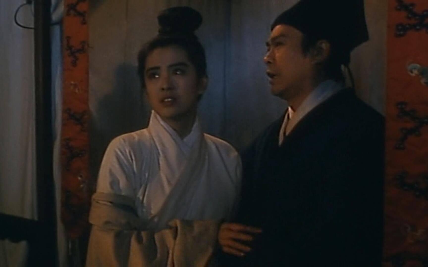 老鬼片:书生把俏女子捡回家传宗接代,洞房夜却发现她是个画皮鬼_哔哩哔哩_bilibili