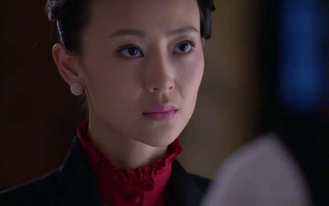 枪口:女特务太嚣张,连天鸿家牌位都要查,险些真查到真相