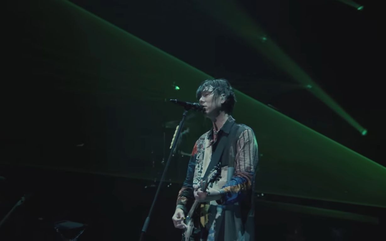 [图]RADWIMPS – ふたりごと (Road to Catharsis Tour 2018)