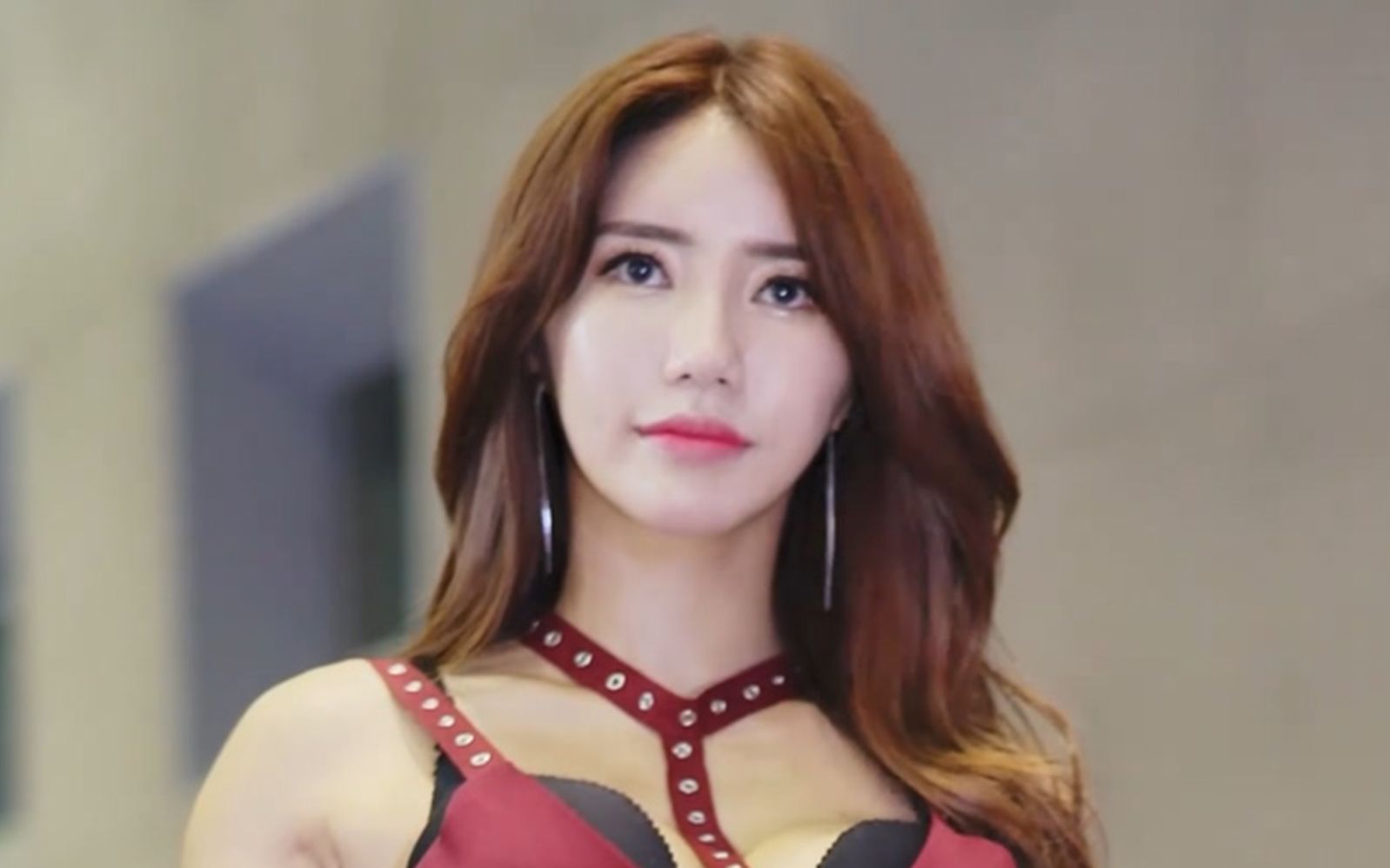 4kotaku2019韩国汽车沙龙周车模imsola