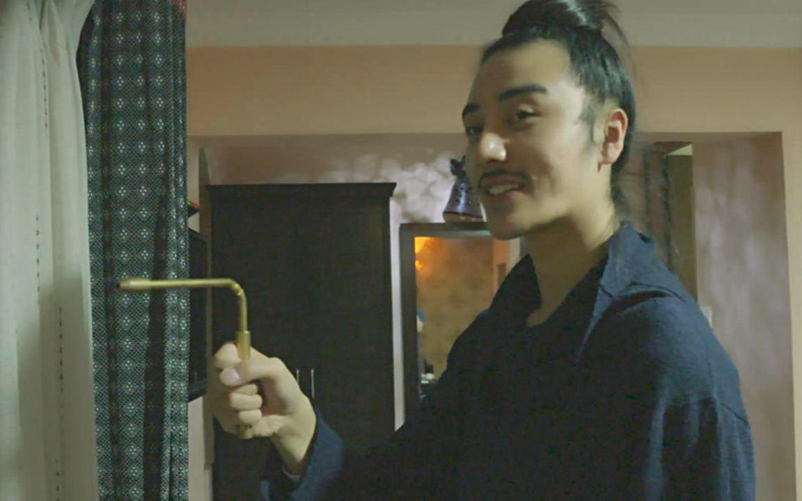 【番外】道长好坏！在尼泊尔酒店拿出寻龙决，结果真的发现了不明生物