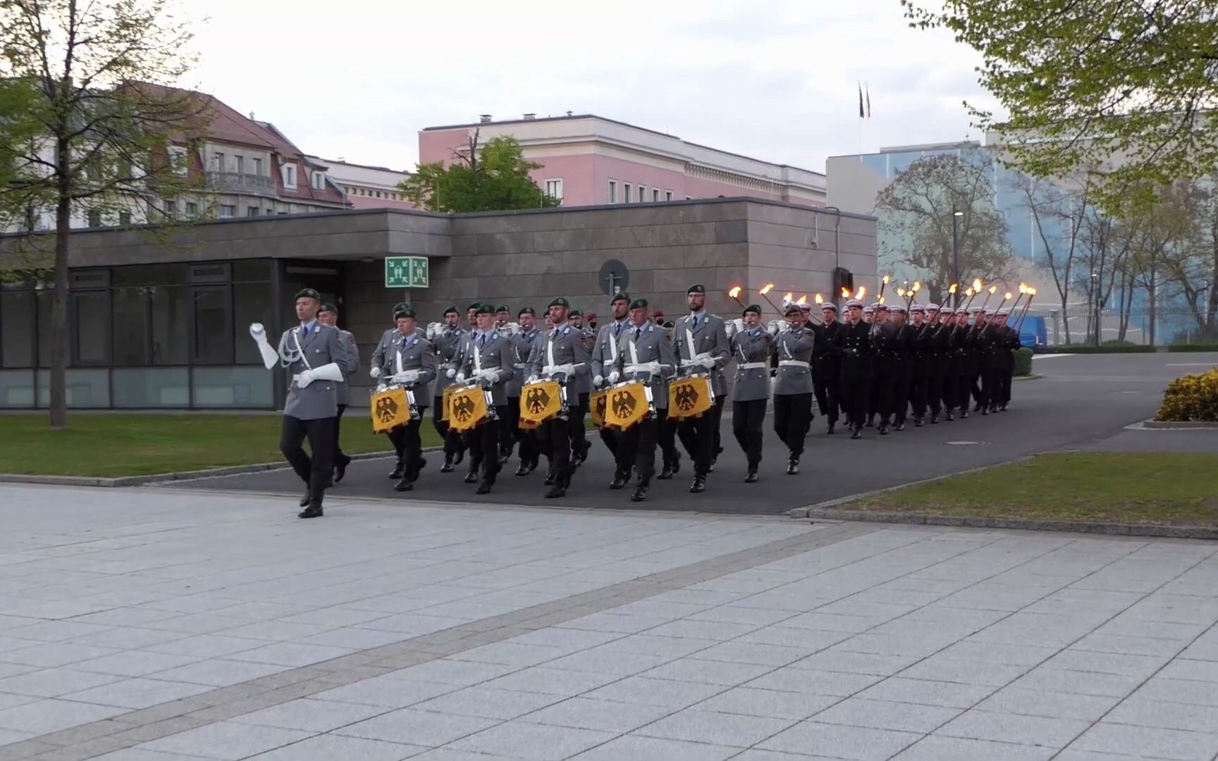 [图]【普鲁士传统】火炬手进行曲Marsch der Fackelträger (2022)