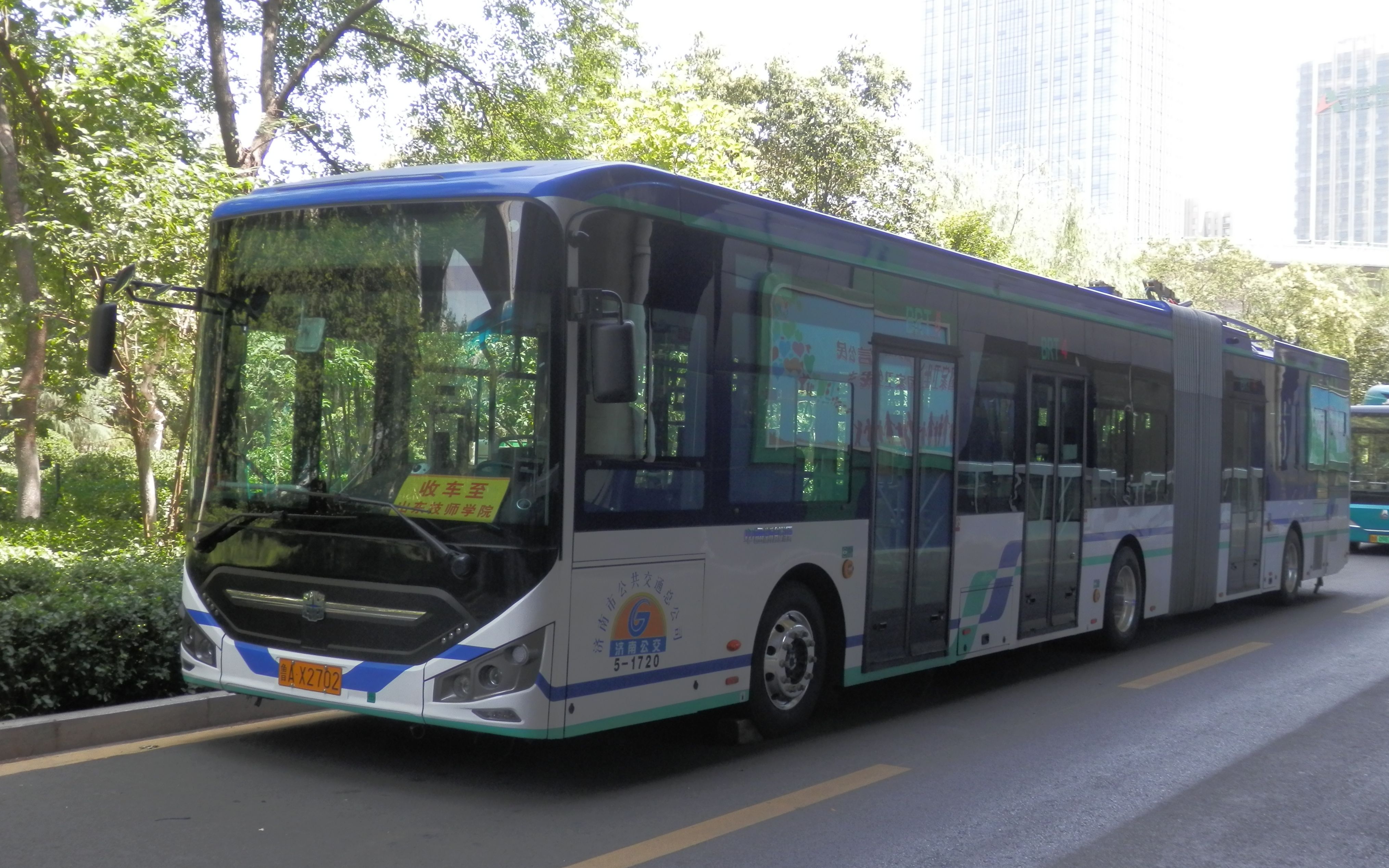 103‖brt4号线中通铰接电车1718下行〖高墙王-山东技师学院〗(2020.