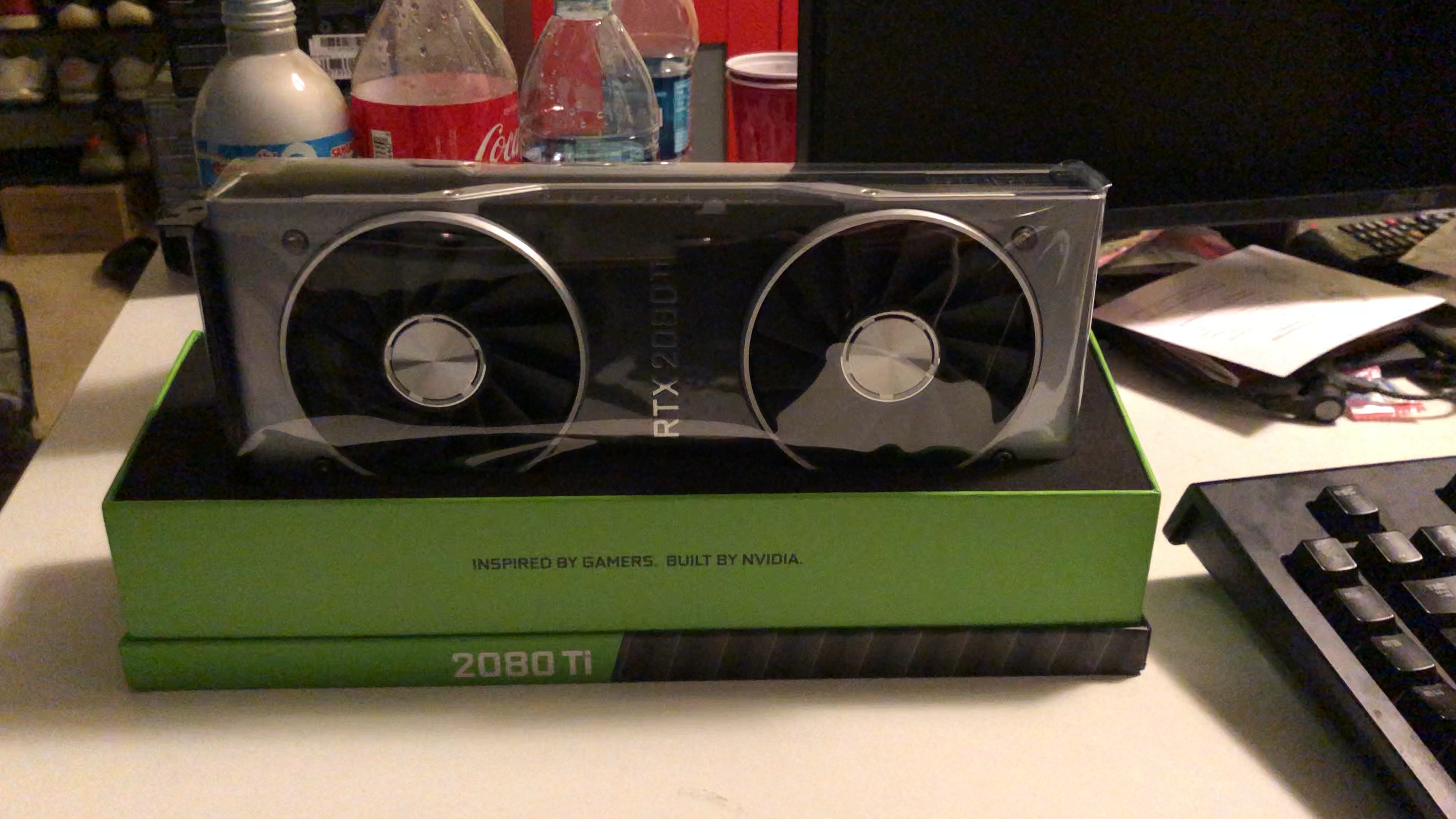 不走心的rtx2080ti公版开箱