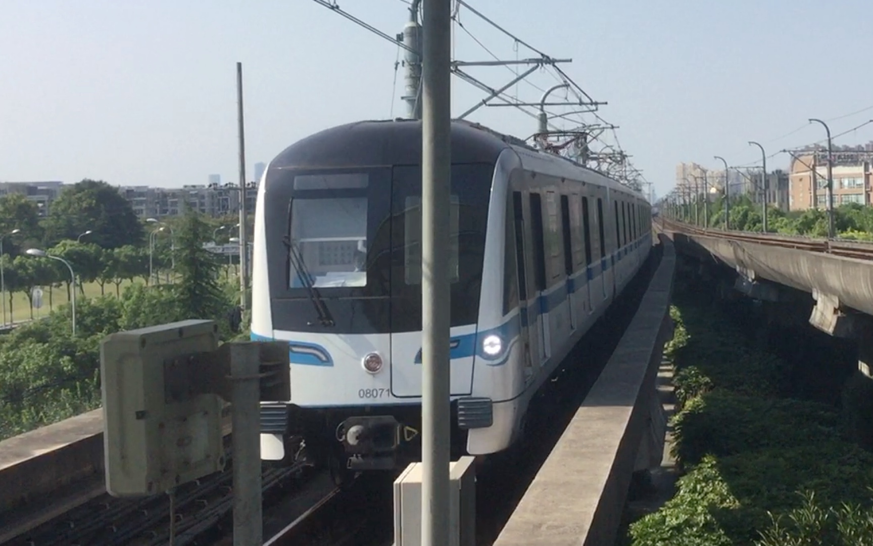 上海地铁8号线08071浦江镇进站沈杜公路方向