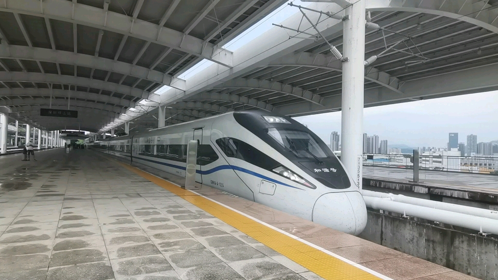 crh1a侧面图片