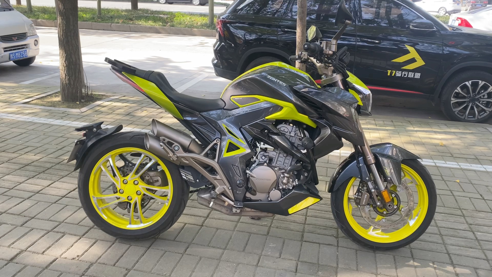 升仕310r1新款黄色 静态展示_哔哩哔哩 (゜-゜)つロ 干杯~-bilibili