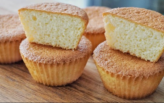 [图]【Thy Than】海绵蛋糕~|Fluffy Spongy Cupcakes|Bông Lan Cupcake