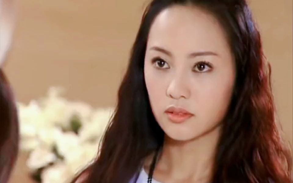 世界名模卡翠娜 #关颖 #盛世美颜 小助手