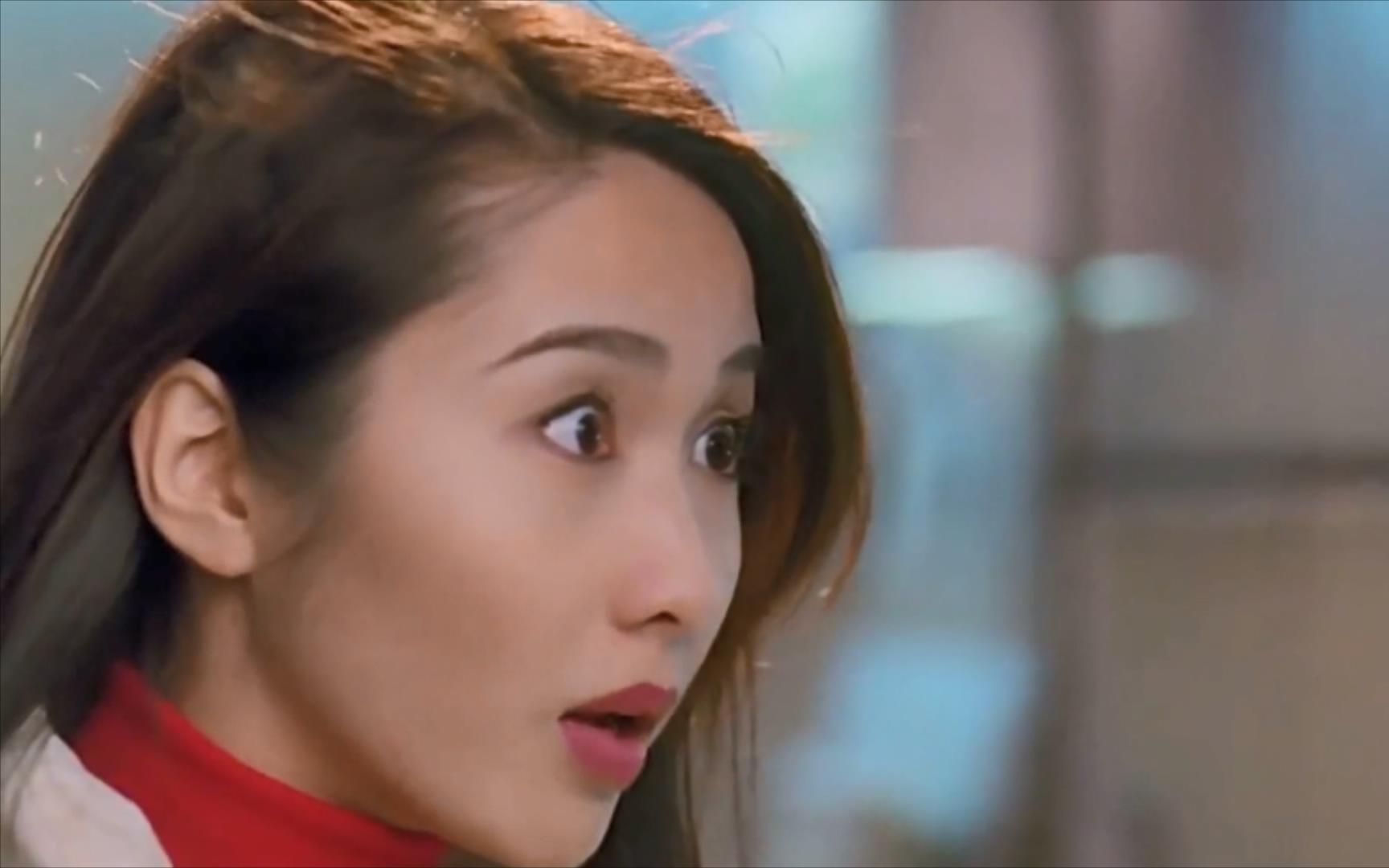 23岁邱淑贞遇上20岁黎姿,谁更漂亮?《暗里着迷》勾起回忆