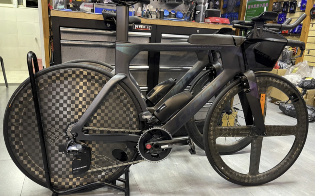 trinity adv pro1铁三车,打铁利器,与时间赛跑#捷安特 #铁人三项