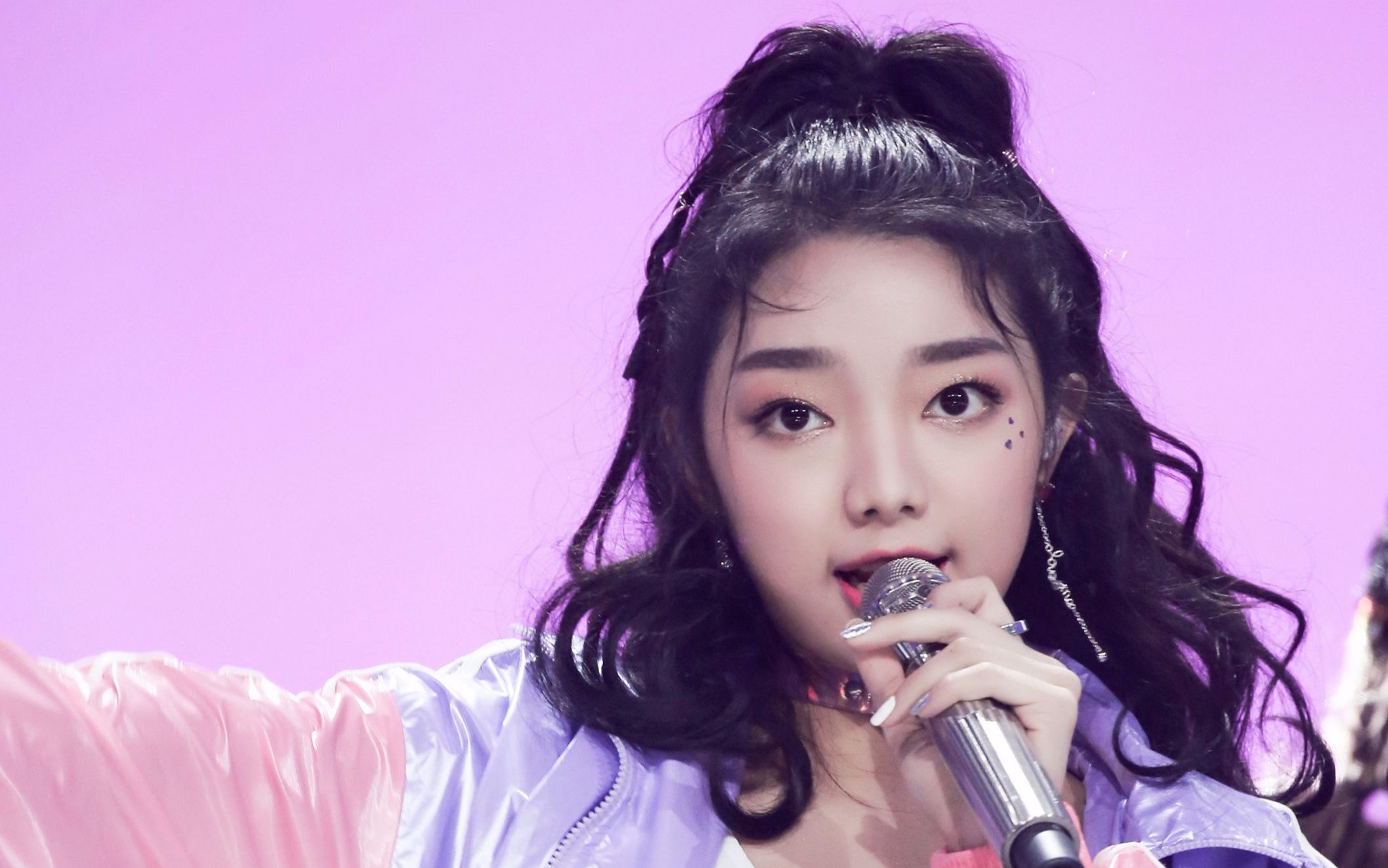 火箭少女101李紫婷 - 行动家