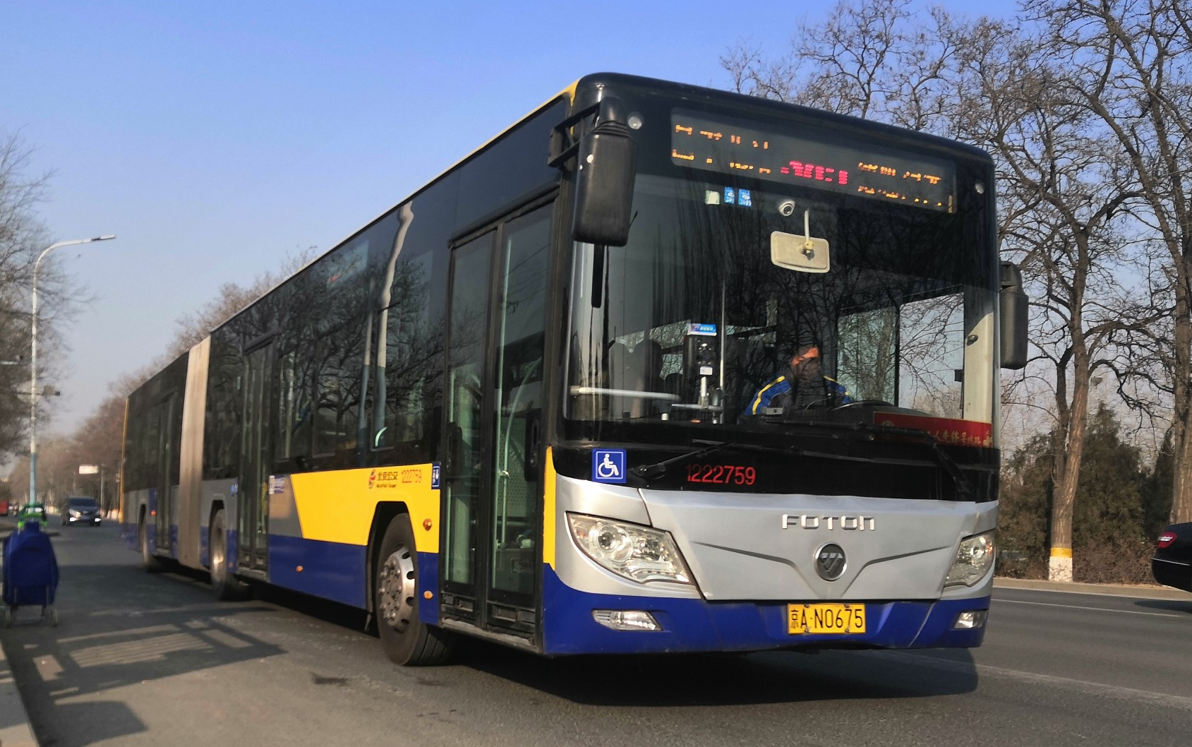 北京公交345路清河德胜门西区间侧方展望