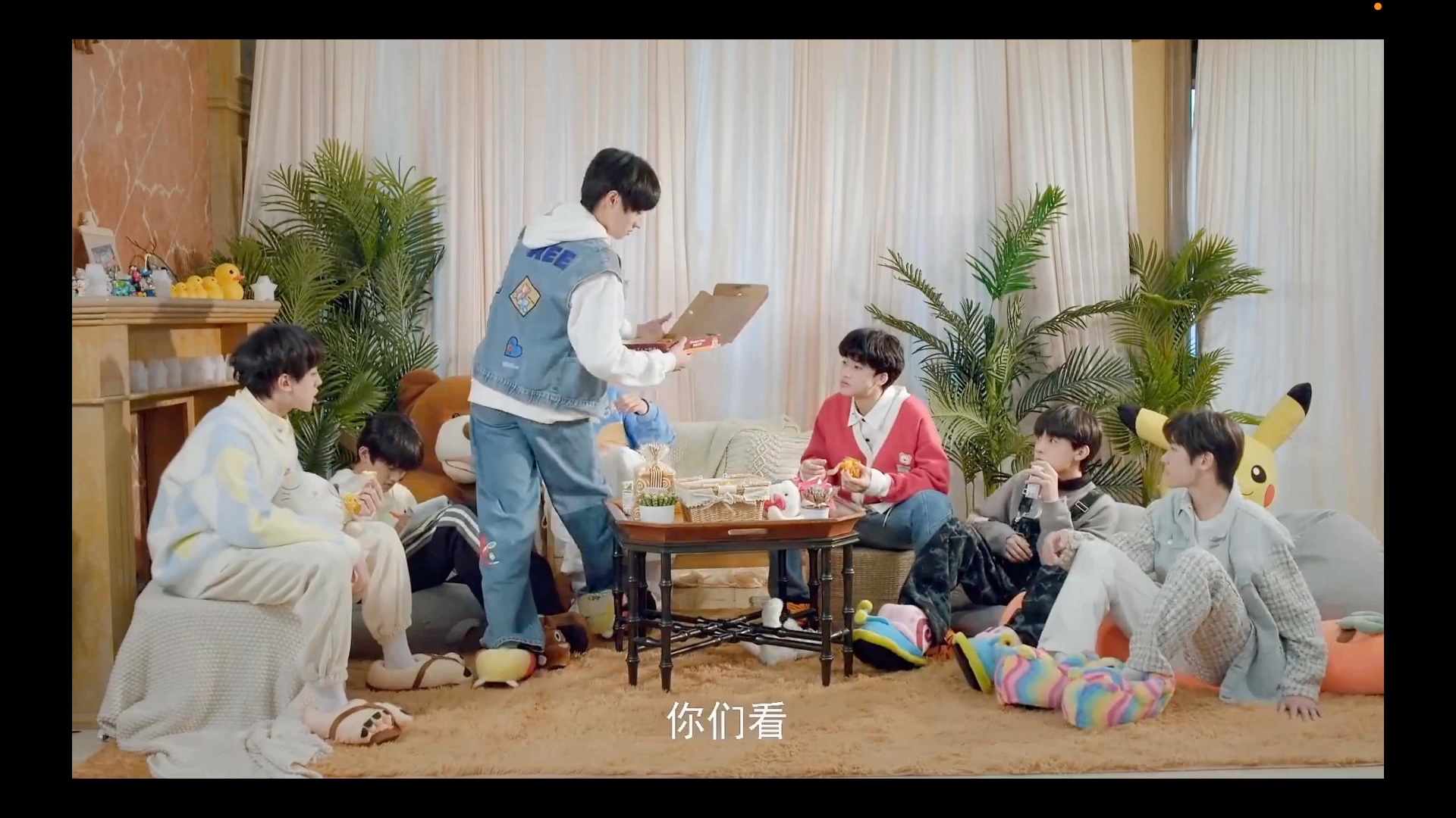 【不露脸reaction】tf家族三代练习生自制剧《宿舍,真不错!》02灭鼠记