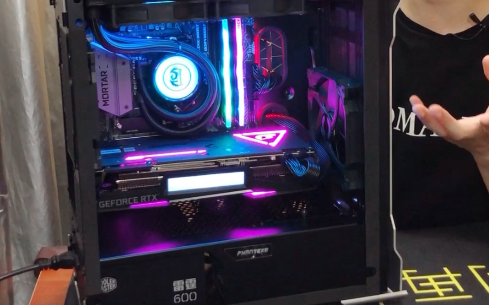 55w跑分,2070s火神这个颜值不愧为旗舰卡呀,还是非常棒的,n卡的稳定