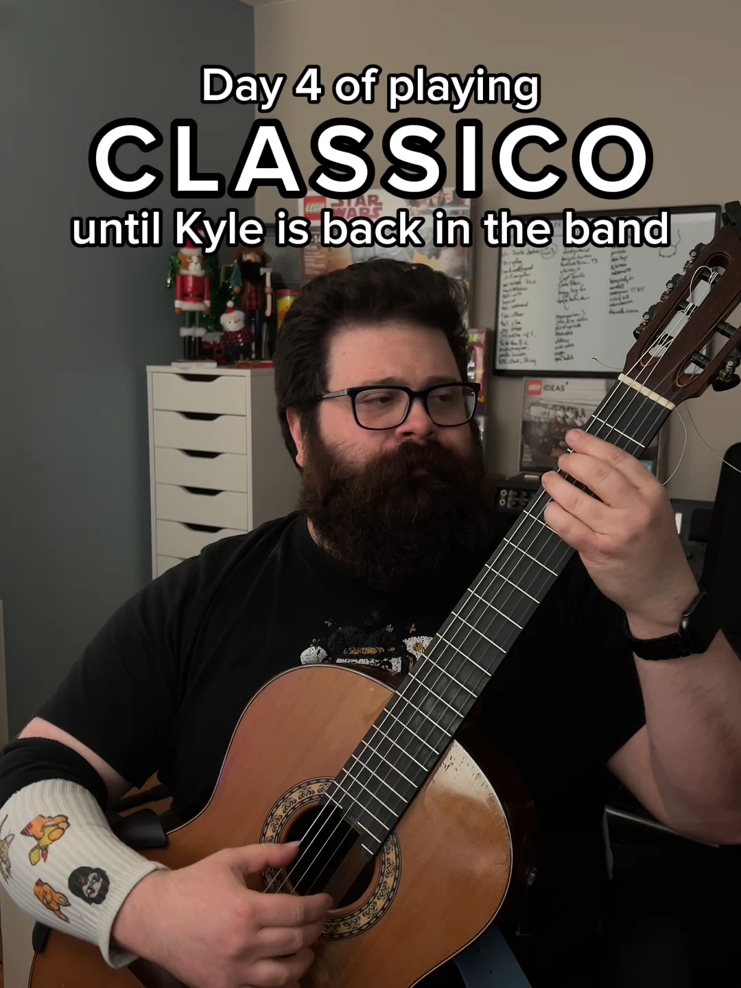 第四天演奏Classico,直到Kyle回到乐队.Nick Cutroneo的经典D古典吉他封面哔哩哔哩bilibili