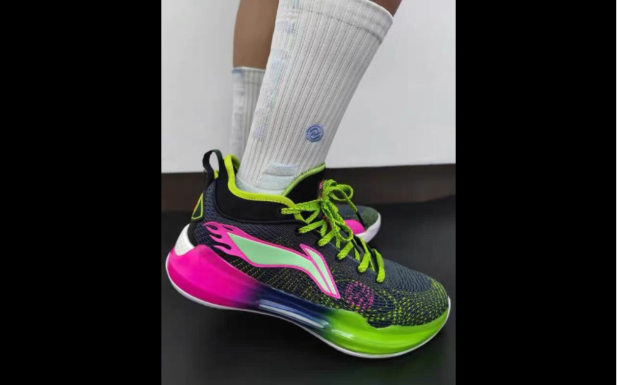 李宁驭帅13䨻,国产实战天花板?能否一战