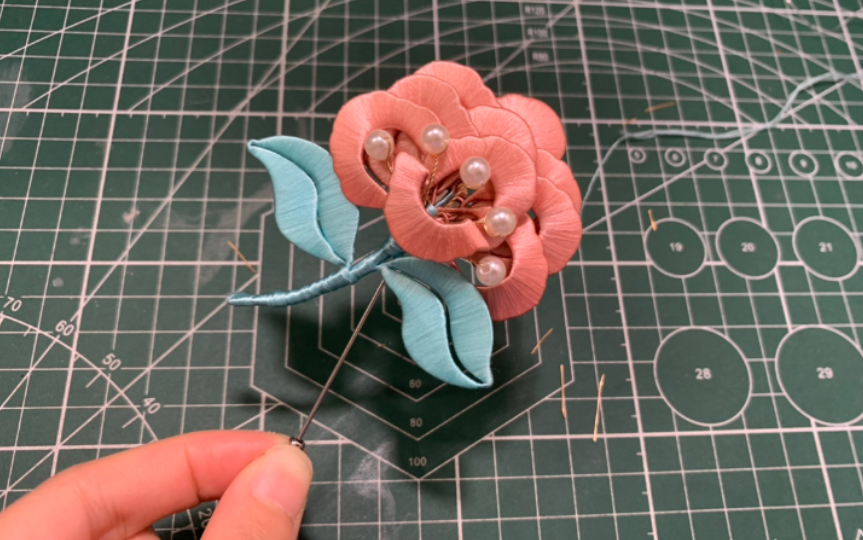 【康乃馨胸针】缠花教程新手自学视频