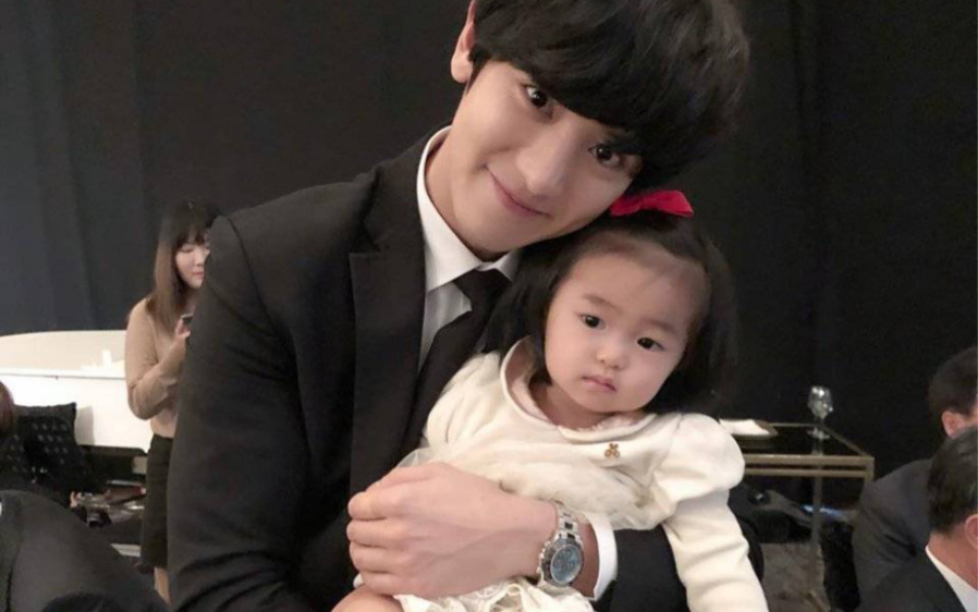 【朴灿烈】朴灿烈,顺利的话我们会结婚