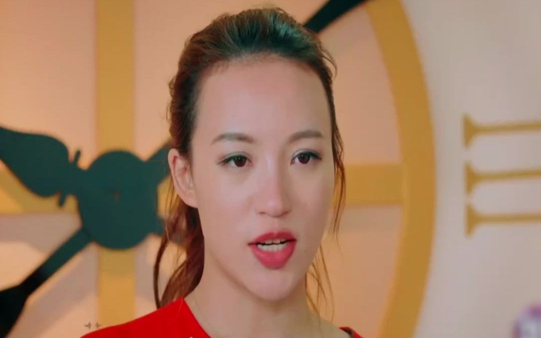关名扬偷看何丽日记,却倒打一耙:你自己放的