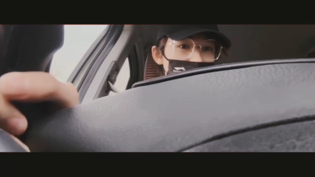 【宋亚轩】乖乖练车的帅哥一枚呀