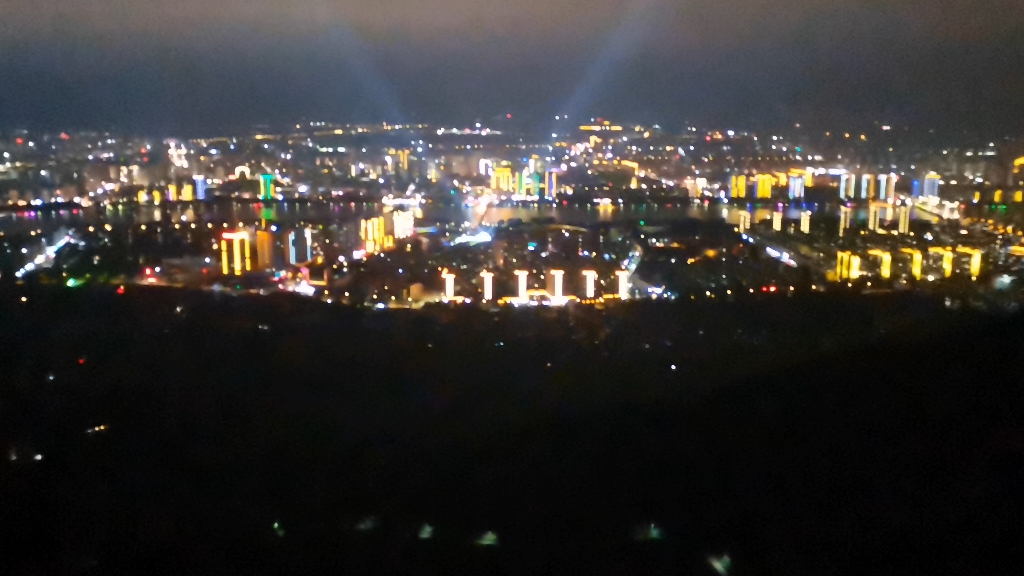 朝阳市夜景图片