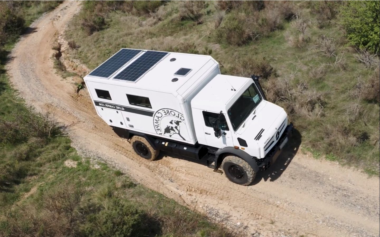 乌尼莫克unimogexplorer4204x4越野房车