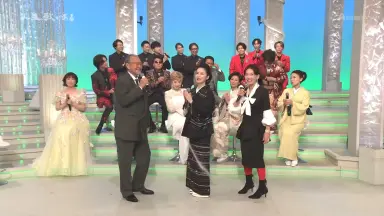 藤あや子 デビュー10周年記念リサイタル 花揺れて…十年 [VHS] Amazon.co.jp: デビュー10周年記念リサイタル 花揺れて・・・十