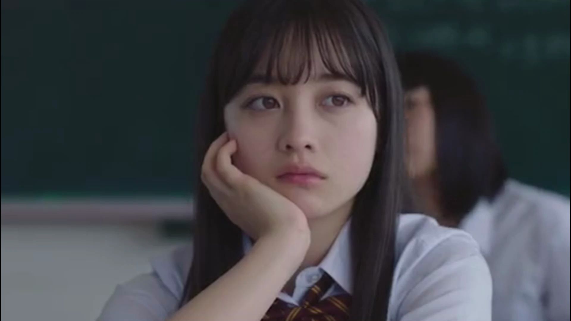 桥本环奈在出演银魂之前还是很文雅的