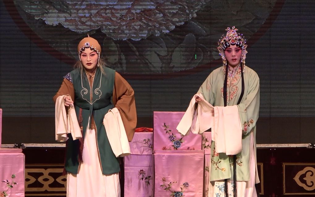 韩丽霞秦腔《慈母泪》,在唱念做打上都很精彩,不愧是易俗社名演_哔哩