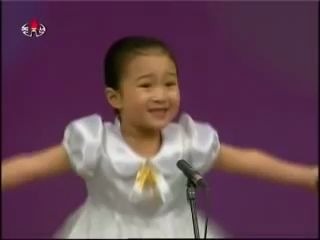 [图]【朝鲜儿歌】可爱小妹妹高唱大红土豆歌